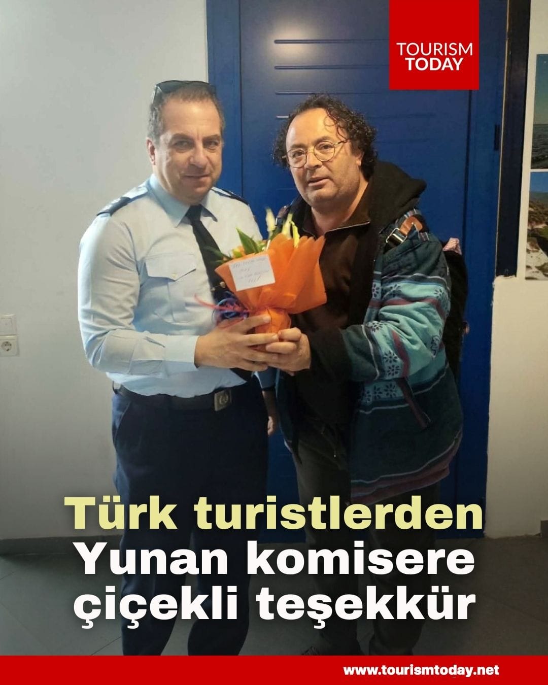Türk turistlerden Yunan komisere çiçekli teşekkür