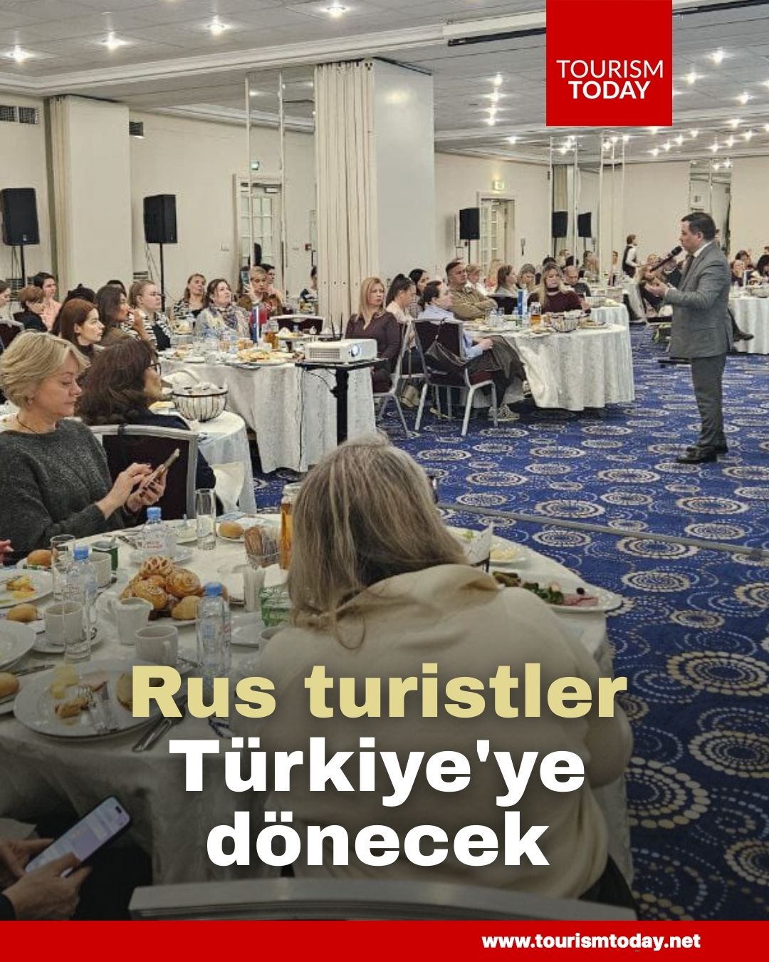 Rus turistler Türkiye'ye dönecek
